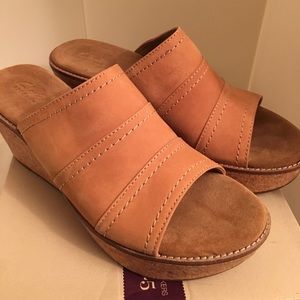 Clark artisan silde wedge